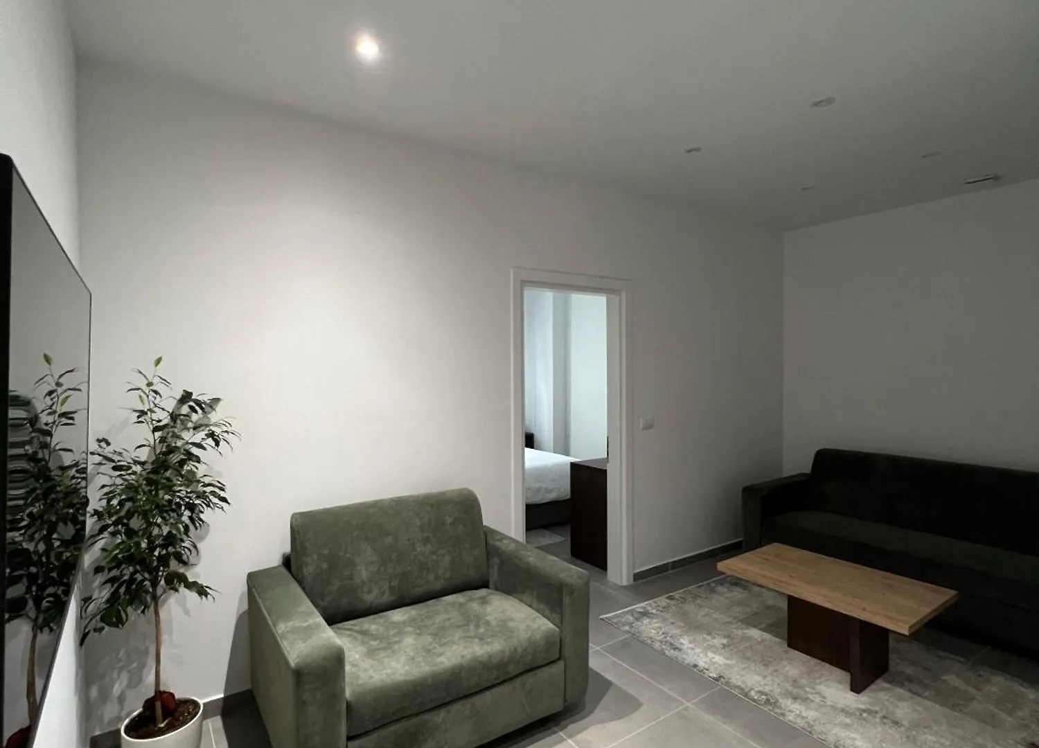 Garden Boutique Hotel Tirana 4*,  Albania